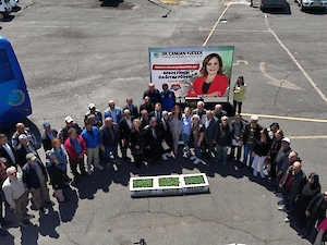 Büyükşehir'den Üreticilere Fide Desteği